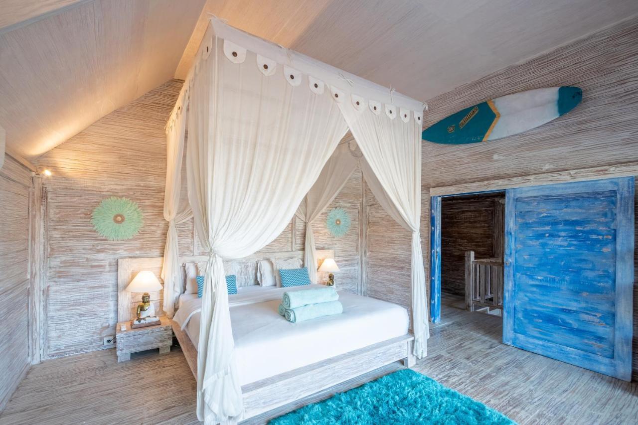 Апарт отель Seminyak Beach Hut Экстерьер фото