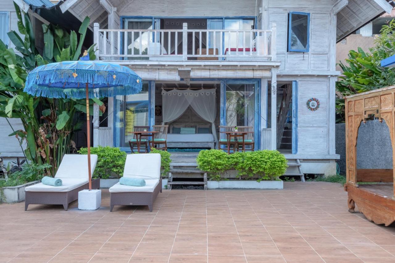 Апарт отель Seminyak Beach Hut Экстерьер фото
